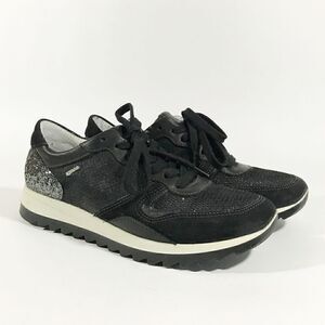 IGL&CO Black Lace-Up Glitter Sneakers